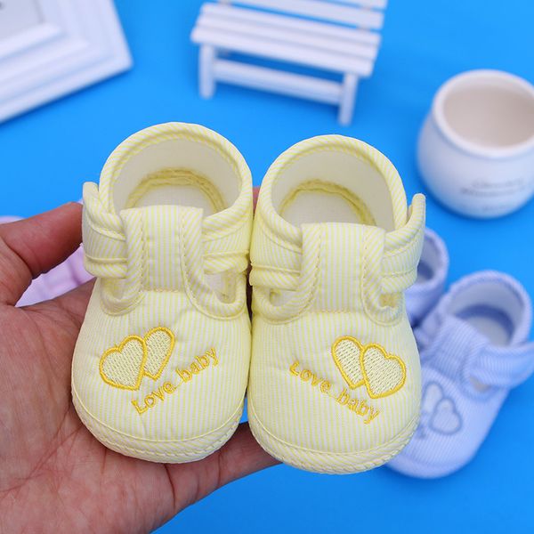 first walkers cute baby shoes love soft comfortable bottom walking girl boy solid color non-slip born toddler infant
first walkers cute baby shoes love soft comfortable bottom walking girl boy solid color non-slip born toddler infant