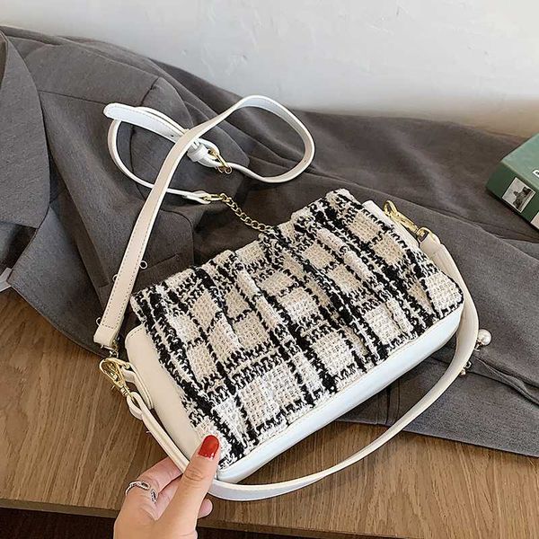 folds design small pu leather crossbody bags for women 2020 trend bag shoulder handbags female travel bag
folds design small pu leather crossbody bags for women 2020 trend bag shoulder handbags female travel bag