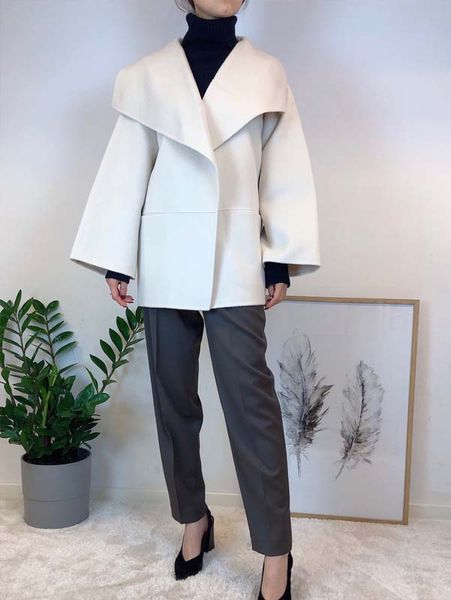 women jacket 2020 early spring new short wool & cashmere silhouette coat lapel short coat three colors, Black
women jacket 2020 early spring new short wool & cashmere silhouette coat lapel short coat three colors, Black
