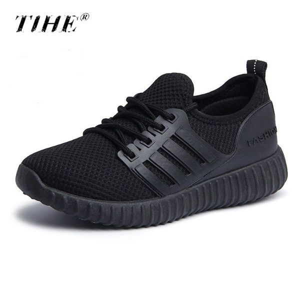 sapato feminino 2020 new women walking shoes zapatillas hombre deportiva light soft female sports gym sneakers plus size 35-41
sapato feminino 2020 new women walking shoes zapatillas hombre deportiva light soft female sports gym sneakers plus size 35-41