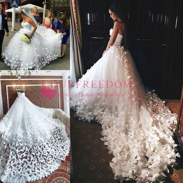 2020 speranza couture princess wedding dresses with flowers and butterflies in long train arabic middle east church garden wedding gown, White
2020 speranza couture princess wedding dresses with flowers and butterflies in long train arabic middle east church garden wedding gown, White
