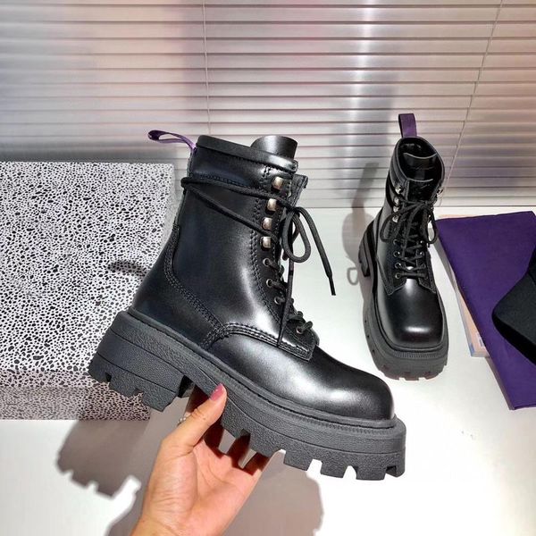 vibsterimma new 2020 michigan black leather boots boots women genuine leather booties combat boots
vibsterimma new 2020 michigan black leather boots boots women genuine leather booties combat boots