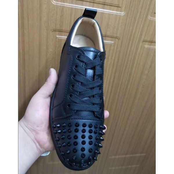 designer loubutin all-match outdoor sports and leisure jogging shoess fashion men's sport shoes, Black
designer loubutin all-match outdoor sports and leisure jogging shoess fashion men's sport shoes, Black