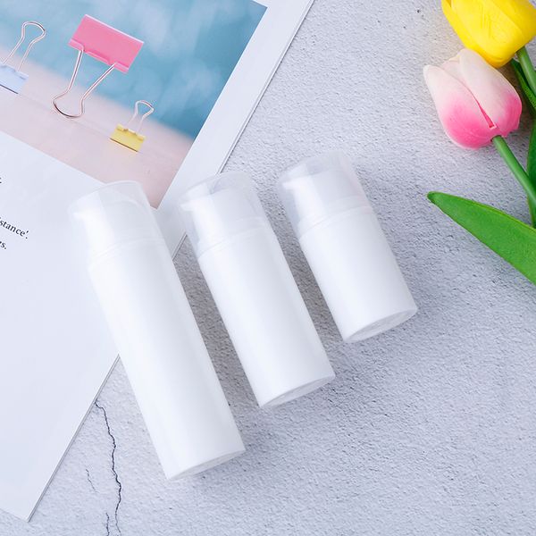 new 15ml/30ml/50ml empty plastic cosmetic travel liquid bottles airless pump vacuum
new 15ml/30ml/50ml empty plastic cosmetic travel liquid bottles airless pump vacuum