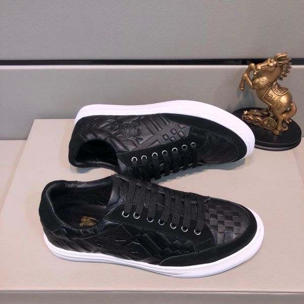 2021s spring and summer new wild sports casual men 's shoes low to help running shoes comfortable breathable shoes ,original box packa, Black
2021s spring and summer new wild sports casual men 's shoes low to help running shoes comfortable breathable shoes ,original box packa, Black