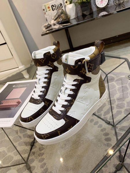 2020 latest famous brand shoes boombox sneakers comfortable and fashionable brand design low sneakers copy643232
2020 latest famous brand shoes boombox sneakers comfortable and fashionable brand design low sneakers copy643232