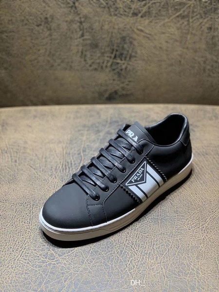 low-cut flat-bottom leather sneakers, quality brand-name shoes, level designer design, fashion, flat-bottom, comfortable trend,cc
low-cut flat-bottom leather sneakers, quality brand-name shoes, level designer design, fashion, flat-bottom, comfortable trend,cc