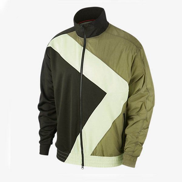 Men's Jackets 2020 Autumn New Mens Windbreaker Jacket Fashion Print Stand Collar Coat Outdoor Sport Casual Jackets 2 Colors Asian Size M-2XL
Men's Jackets 2020 Autumn New Mens Windbreaker Jacket Fashion Print Stand Collar Coat Outdoor Sport Casual Jackets 2 Colors Asian Size M-2XL