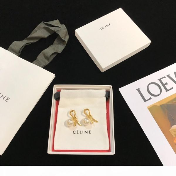 2019 latest model women's pearl bow earrings stud for goddess classic n, Golden;silver
2019 latest model women's pearl bow earrings stud for goddess classic n, Golden;silver