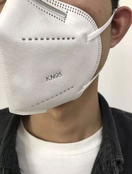 Kn95 mask be delivered free of charge at an affordable price. Independent packaging enhances the protective performance while improving wear
Kn95 mask be delivered free of charge at an affordable price. Independent packaging enhances the protective performance while improving wear