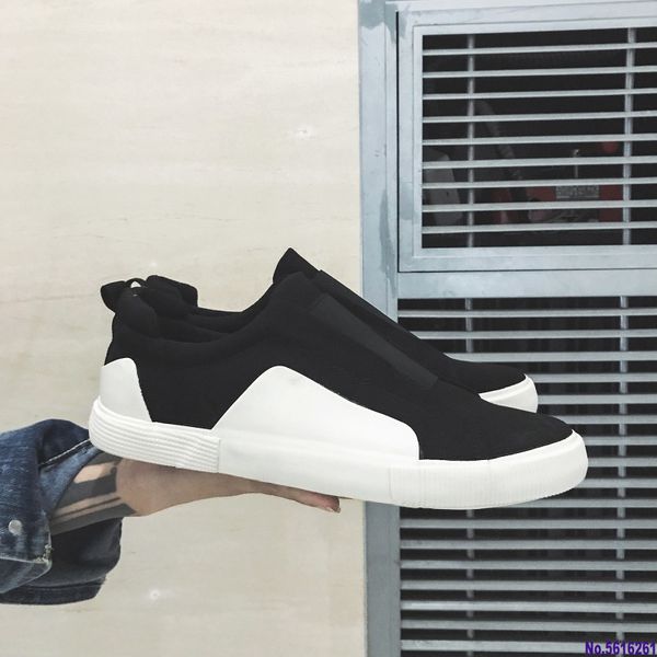 2020 fashion sneakers men canvas shoes men loafers mens causal shoes cool male street footwear classic black white n014
2020 fashion sneakers men canvas shoes men loafers mens causal shoes cool male street footwear classic black white n014