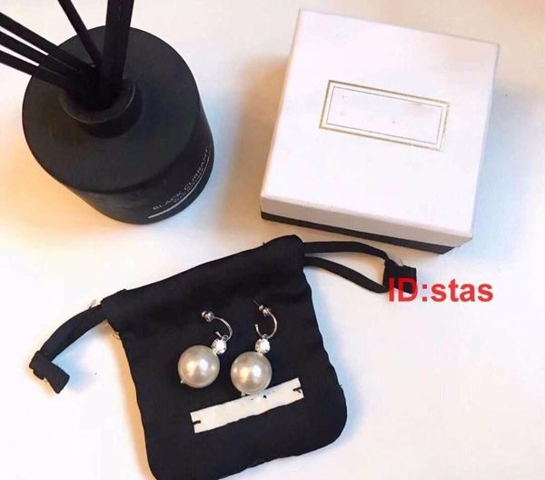 luxury designer jewelry women earrings pearl silver earring female anti allergy valentine's day gift designer earrings, Golden;silver
luxury designer jewelry women earrings pearl silver earring female anti allergy valentine's day gift designer earrings, Golden;silver