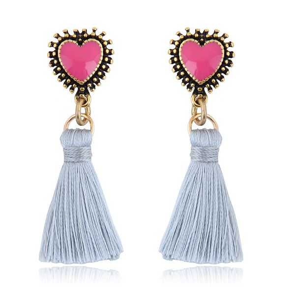 european jewelry vintage jewelry metal heart tassel earrings 2 colors for women summer travel accessories, Golden;silver
european jewelry vintage jewelry metal heart tassel earrings 2 colors for women summer travel accessories, Golden;silver