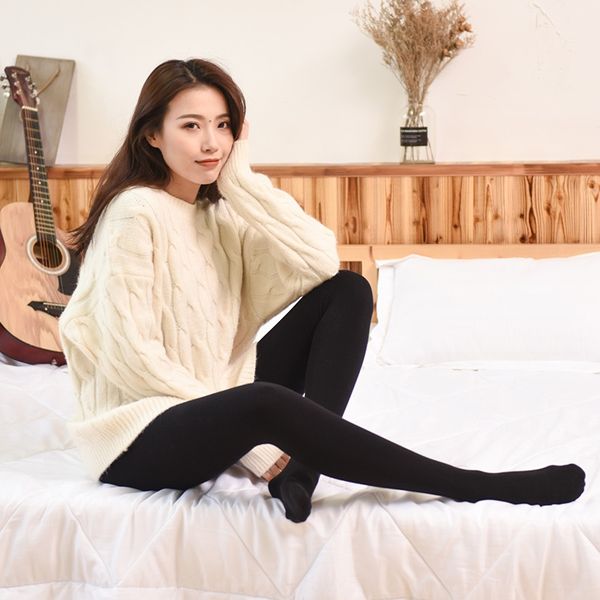 new autumn and winter velvet women's leggings plus fat plus thickened pantyhose warm thickened pantsthick pants thick pantswarm pants r, Black
new autumn and winter velvet women's leggings plus fat plus thickened pantyhose warm thickened pantsthick pants thick pantswarm pants r, Black