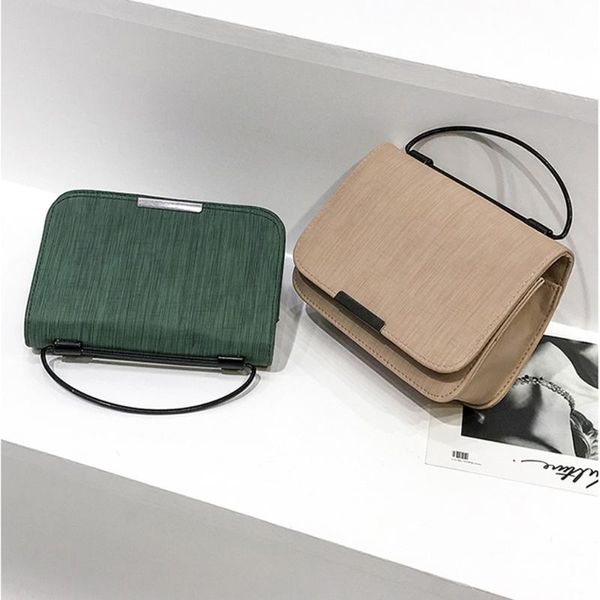 new fashion crossbody bag for ladies quality pu leather flaps small square bag women single shoulder chian messenger bags
new fashion crossbody bag for ladies quality pu leather flaps small square bag women single shoulder chian messenger bags