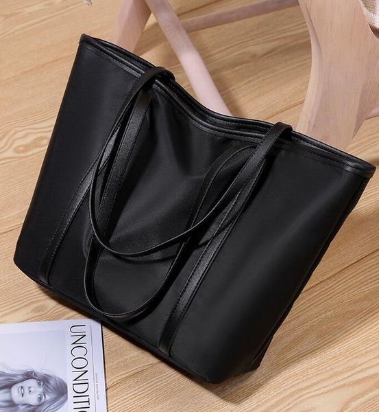 001brand new shoulder bags leather luxury handbags wallets for women bag designer totes messenger bags cross body 1002
001brand new shoulder bags leather luxury handbags wallets for women bag designer totes messenger bags cross body 1002