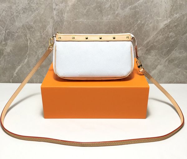 m92649 medieval white color small bag tote shoulder bags flap women totes fashion bags women totes wholesale bags
m92649 medieval white color small bag tote shoulder bags flap women totes fashion bags women totes wholesale bags
