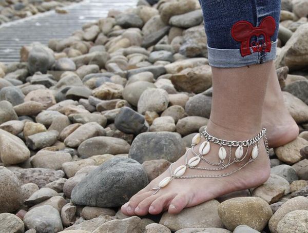 popular new summer beach handmade jewelry natural shells tassel chain anklet arm chain boho style foot decoration holiday gift, Red;blue
popular new summer beach handmade jewelry natural shells tassel chain anklet arm chain boho style foot decoration holiday gift, Red;blue
