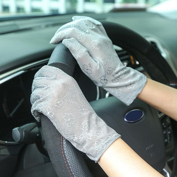 fashion women gloves ladies summer mesh breathable gloves outdoor uv-proof riding sun protection female short thin, Blue;gray
fashion women gloves ladies summer mesh breathable gloves outdoor uv-proof riding sun protection female short thin, Blue;gray