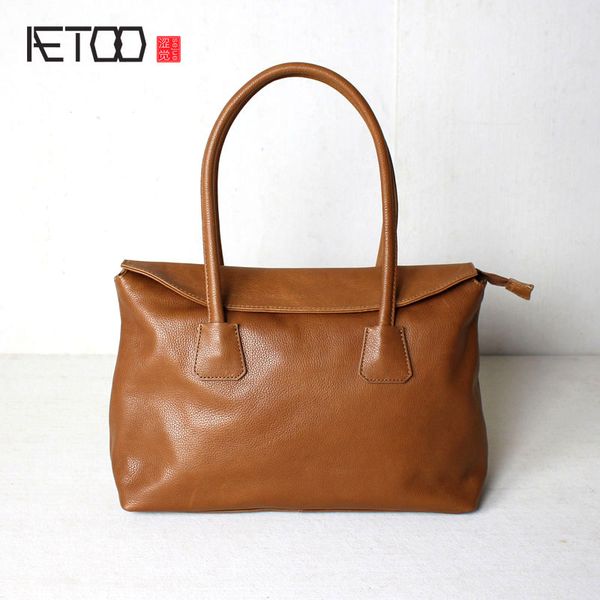 aetoo the first layer of leather europe and the united states fan fashion handbag shoulder bag bag leather men and women simple
aetoo the first layer of leather europe and the united states fan fashion handbag shoulder bag bag leather men and women simple