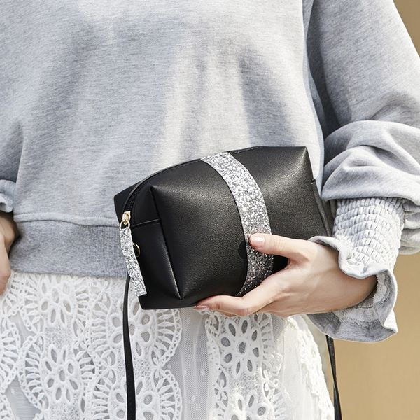 2020 summer women's pillow-shape small bag matching color shoulder bag fashion lady girls mini messager crossbody pu leather
2020 summer women's pillow-shape small bag matching color shoulder bag fashion lady girls mini messager crossbody pu leather