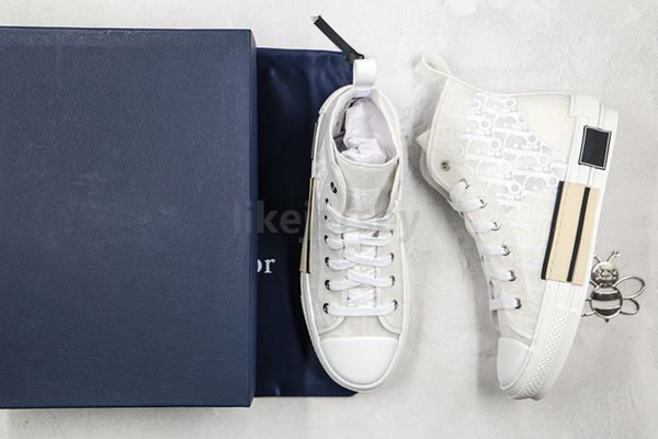 2020 мода 20ss косой mens печатные платформы высокого качества кроссовки мужчины женщины vintage trainer повседневная обувь размер 36-44, Black
2020 мода 20ss косой mens печатные платформы высокого качества кроссовки мужчины женщины vintage trainer повседневная обувь размер 36-44, Black