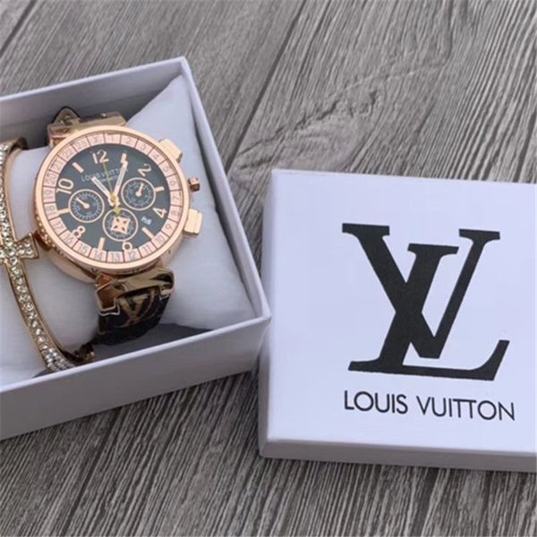 lv fashion mens luxury watch dress designer number dial women dress quartz watch letterlv leather clock with box, Slivery;brown
lv fashion mens luxury watch dress designer number dial women dress quartz watch letterlv leather clock with box, Slivery;brown