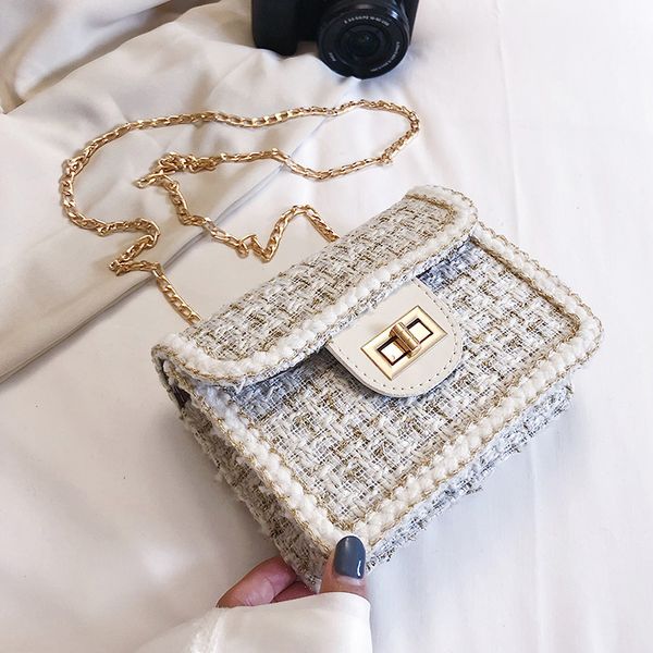 2020 fashion new female crossbody bag quality woolen knitting women's designer handbag ladies chain shoulder square tote bag
2020 fashion new female crossbody bag quality woolen knitting women's designer handbag ladies chain shoulder square tote bag
