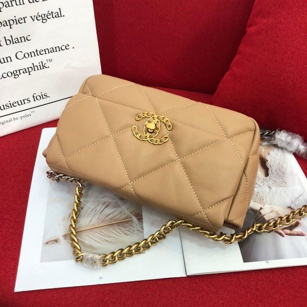 classic lady cross-body bag high-end custom quality cross-body bag single shoulder bag fashion style gold metal accessories with non-deta
classic lady cross-body bag high-end custom quality cross-body bag single shoulder bag fashion style gold metal accessories with non-deta