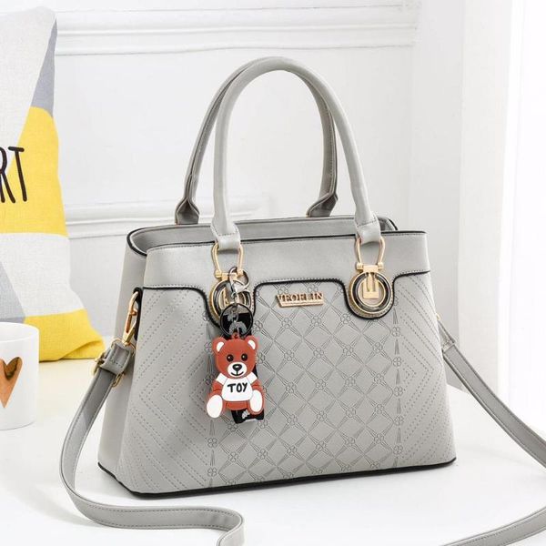 дамы руки сумка пу кожаного crossbody сумка для женщин 2020 женщин сумки пляж вскользь тотализатор твердого пляж плеча женщин
дамы руки сумка пу кожаного crossbody сумка для женщин 2020 женщин сумки пляж вскользь тотализатор твердого пляж плеча женщин