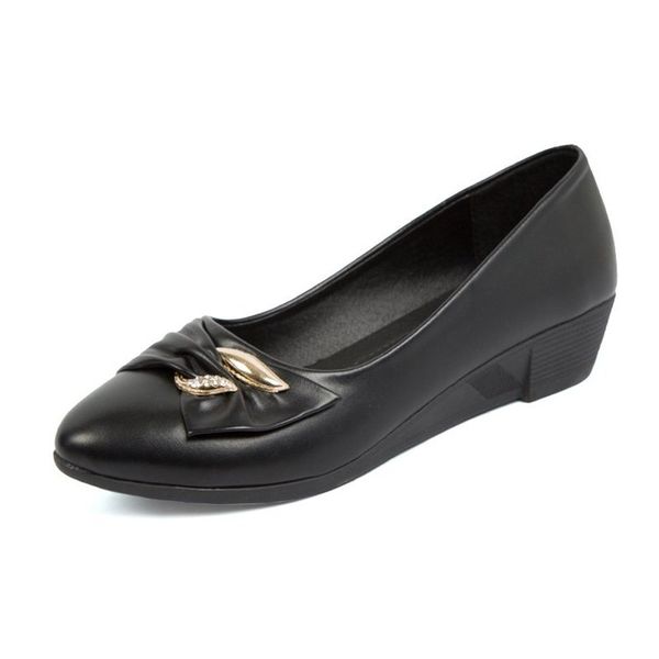 slope heel single shoes women's spring 2020 new mid heel shallow mouth fashion work women's shoes fashion soft soled small, Black
slope heel single shoes women's spring 2020 new mid heel shallow mouth fashion work women's shoes fashion soft soled small, Black