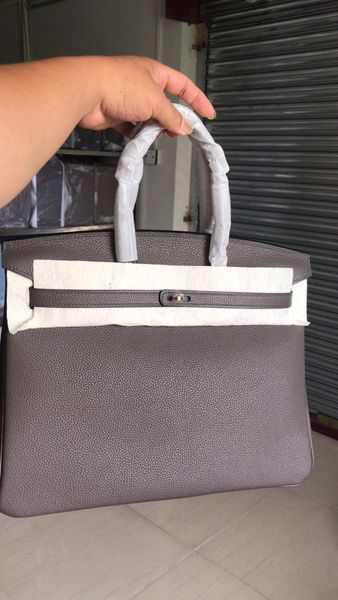 whosale, этейн дизайн purse25,30cm, горькая или togo кожа для избранных, в наличии, половина ручной работы с воском нити, быстрая доставка
whosale, этейн дизайн purse25,30cm, горькая или togo кожа для избранных, в наличии, половина ручной работы с воском нити, быстрая доставка