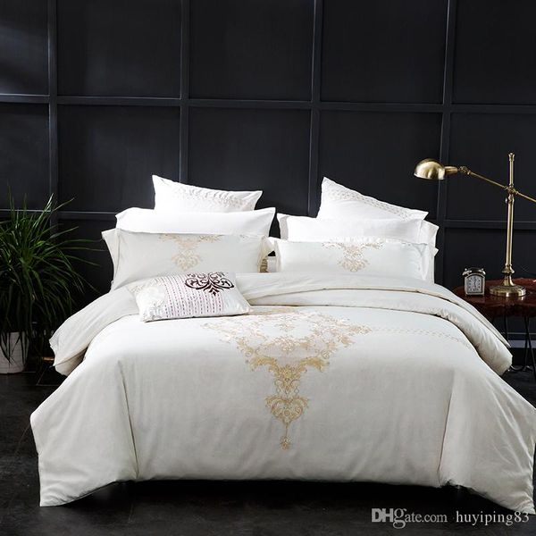 luxury royal embroidery white bedding set king size tribute silk bed set egyptian cotton duvet cover bed sheet pillowcase
luxury royal embroidery white bedding set king size tribute silk bed set egyptian cotton duvet cover bed sheet pillowcase