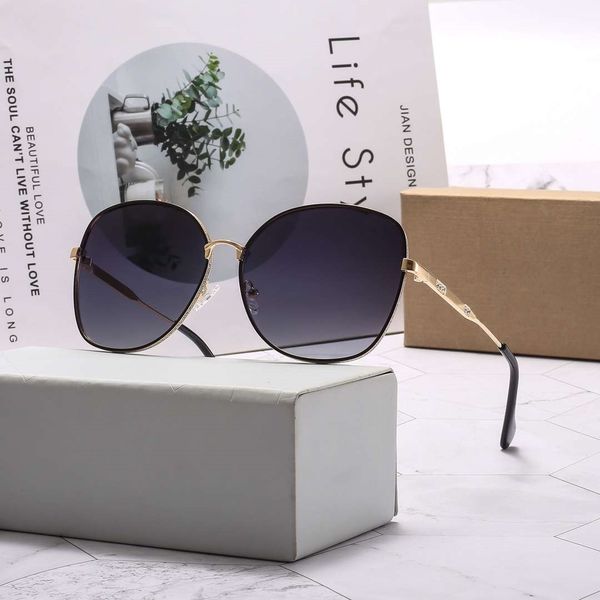 womens sunglasses summer sunglasses women goggle glasses uv400 d1o letters 8021 4 color with box, White;black
womens sunglasses summer sunglasses women goggle glasses uv400 d1o letters 8021 4 color with box, White;black