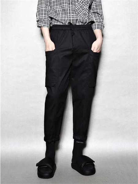 men's pants hong kong style original multi-pocket simple overalls dark black tapered feet cropped trousers
men's pants hong kong style original multi-pocket simple overalls dark black tapered feet cropped trousers