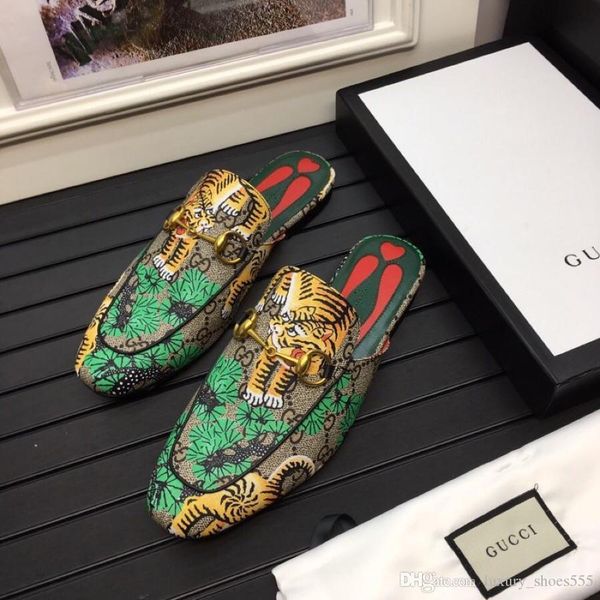 2020 latest green casual slippers men's casual shoes fashion trend comfortable shoe size 38-45 type 39745400567b
2020 latest green casual slippers men's casual shoes fashion trend comfortable shoe size 38-45 type 39745400567b