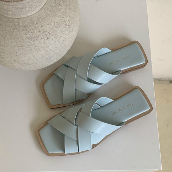 monmoira narrow band cross-tied weaving women slippers slides cuts-out open toe summer sandals women elegant beach shoes, Black
monmoira narrow band cross-tied weaving women slippers slides cuts-out open toe summer sandals women elegant beach shoes, Black