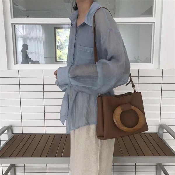 2020 designer new wooden ring totes bags for women casual shoulder messenger solid bag luxury handbags women fashion designer purses
2020 designer new wooden ring totes bags for women casual shoulder messenger solid bag luxury handbags women fashion designer purses