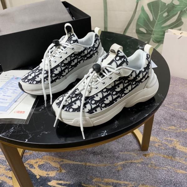 new color men's women's flat shoes direct sales business color superstar casual shoes couple sports shoes, Black
new color men's women's flat shoes direct sales business color superstar casual shoes couple sports shoes, Black