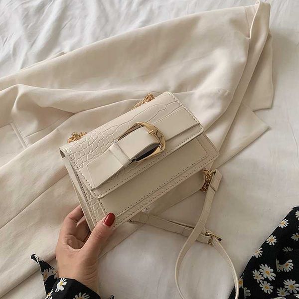 new fashion women shoulder bags pu leather lock flap handbag chain crocodile pattern lady mini messenger bag
new fashion women shoulder bags pu leather lock flap handbag chain crocodile pattern lady mini messenger bag