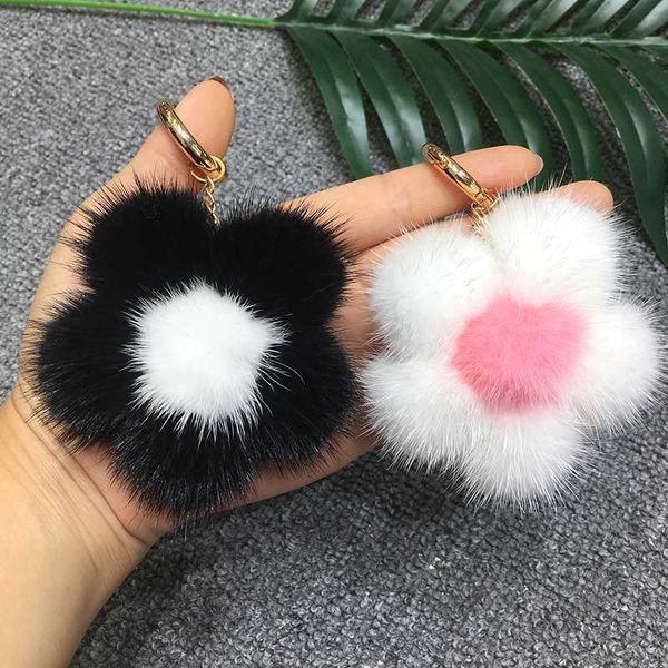 2020 fashion gift mink sun flower pendant accessories handmade jewelry animal pendant phone keychain, Silver
2020 fashion gift mink sun flower pendant accessories handmade jewelry animal pendant phone keychain, Silver