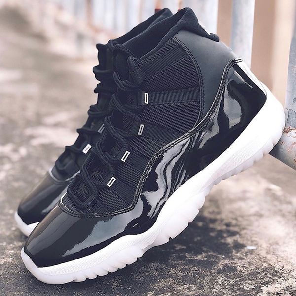 25th anniversary 2.0 11s basketball shoes for mens women black metallic silver sports shoes chicago concord 11 athletic sneakers
25th anniversary 2.0 11s basketball shoes for mens women black metallic silver sports shoes chicago concord 11 athletic sneakers