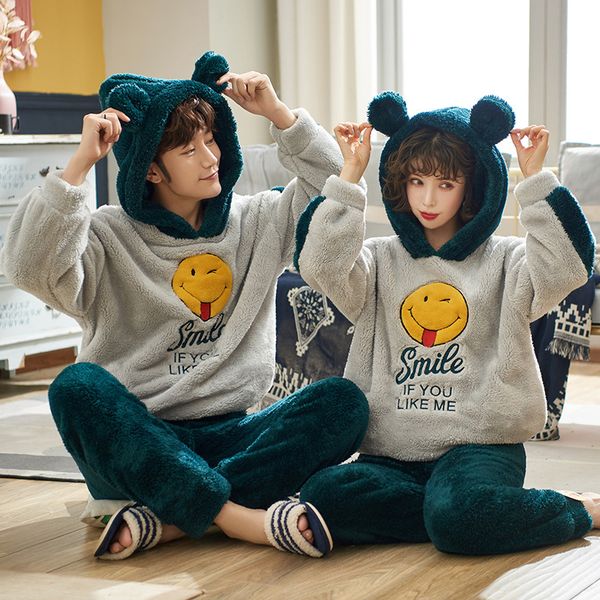 new autumn-winter flannel couples can wear extra pyjamas for men and women to keep warm with long sleeves, Black;brown
new autumn-winter flannel couples can wear extra pyjamas for men and women to keep warm with long sleeves, Black;brown