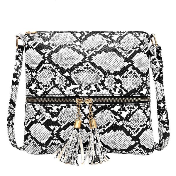 tassel snake printing zipper shoulder messenger bag for women mochila handbag wallet sac a main femme mujer bolsas femininas#25
tassel snake printing zipper shoulder messenger bag for women mochila handbag wallet sac a main femme mujer bolsas femininas#25
