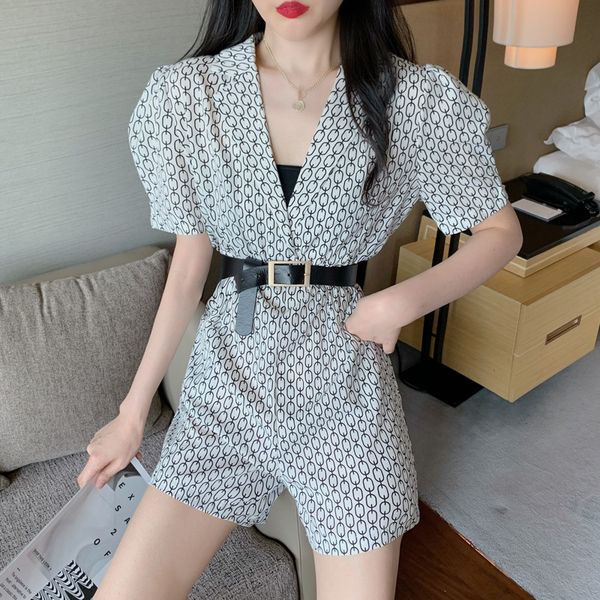 casual jumpsuit female summer korean suit collar short sleeve high waist jumpsuit wide leg shorts rompers overalls, Black;white
casual jumpsuit female summer korean suit collar short sleeve high waist jumpsuit wide leg shorts rompers overalls, Black;white