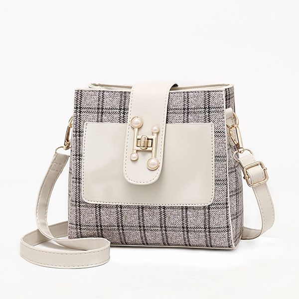 2020 spring new fashion women shoulder bag chain strap flap designer handbags clutch bag ladies messenger bags s2249
2020 spring new fashion women shoulder bag chain strap flap designer handbags clutch bag ladies messenger bags s2249