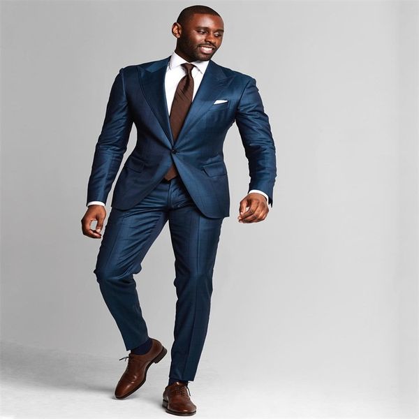 men 2piece suit (coat+pant) notched lapel plaid tailored fit suits foamal business polyester one button mens suits, White;black
men 2piece suit (coat+pant) notched lapel plaid tailored fit suits foamal business polyester one button mens suits, White;black