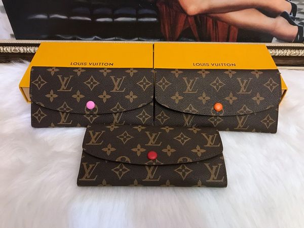 wholesale 3 colors fashion single zipper pocke men women leather wallet lady ladies long purse with orange box card 60136, Red;black
wholesale 3 colors fashion single zipper pocke men women leather wallet lady ladies long purse with orange box card 60136, Red;black
