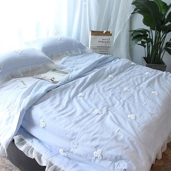 double yarn summer quilt three-dimensional daisies air conditioning blanket solid color lace ruffles nap blanket home thin quilt
double yarn summer quilt three-dimensional daisies air conditioning blanket solid color lace ruffles nap blanket home thin quilt