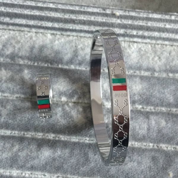 new arrival wholesale price stainless steel bracelets classic design 3 colors lover rings for women sets jewelry wedding gift, Silver
new arrival wholesale price stainless steel bracelets classic design 3 colors lover rings for women sets jewelry wedding gift, Silver